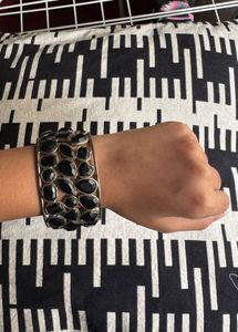 Chunky y2k Black Gem Bangle