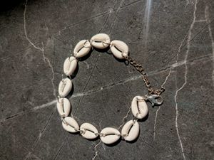 Cowrie Shell Bracelet