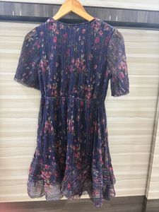 Chic Floral Print Pleated Dress