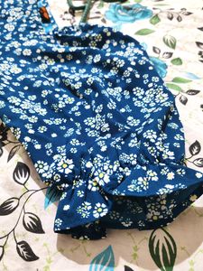 Floral Print Square Neck Top
