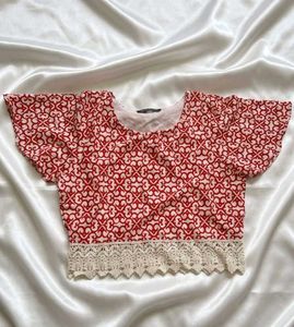 Red &amp; White Printed Crop Top with Lace Trim