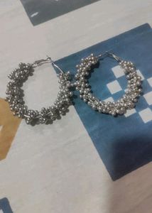 Beautiful 2 Pair Of Earings