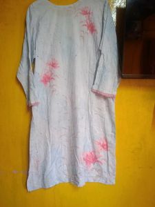 Light Blue Floral Kurta Set Dupatta damege