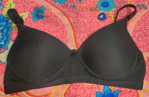 2 Bras Black &amp; Off white Everyday Bra