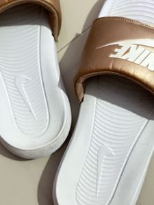 original Nike unisex filpflop