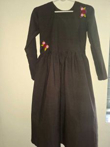 Dark brown Embroidered Midi Dress🤎