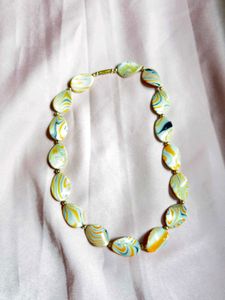Y2k Swirl Bead Necklace