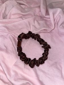 Chic Satin Scrunchie