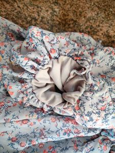 Beautiful jeans top /Floral Chiffon Ruffle Neck