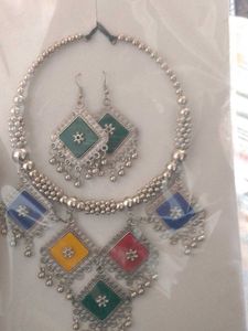 Boho Multi-Color Choker Necklace &amp; Earrings Set