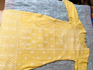 Elegant Yellow Kurta with White Embroidery