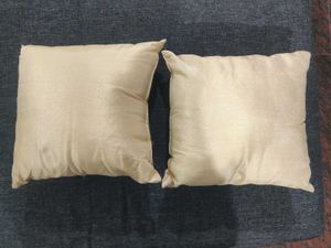 Set Of 2 Small Cushion With Cover - Red