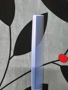 Red Plastic Comb (pack of 2)