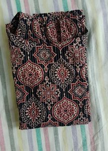 Ethnic Print Sleeveless kurti