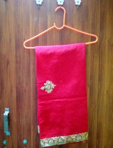 Embroidery Woolen Kashmiri Shawl(red)