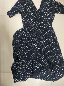 Chic Star Print Wrap Dress