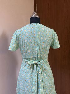 Chic Floral Print Mini Dress