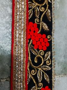 combo of Black &amp; Red boarder lace for saare