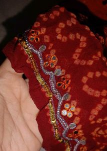 Vibrant Bandhani duppata