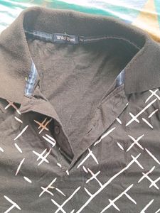 Black t shirt