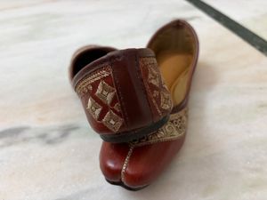 Elegant Women's Jutti Footwear
