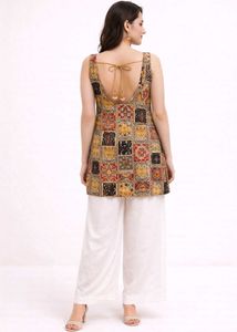 Stylish Printed Sleeveless Kurta