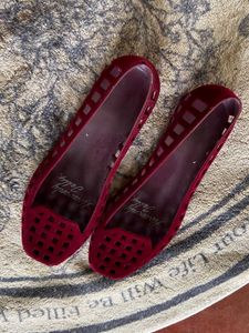 Heavenly Jelly Red Cut-Out Ballet Flats