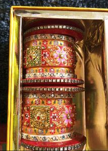 Indian Bangles Set..With Free Set Of Kangan