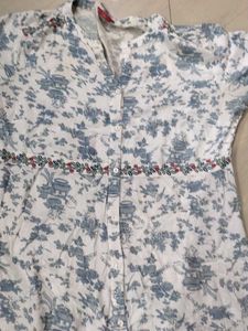 Beautiful White Floral Kurta
