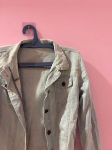 Light Wash Denim Jacket with Frayed Hem
