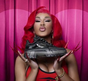 🔻PRICE DROP - REEBOK x CARDI B Running Shoes