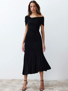 Elegant Off-Shoulder Black Midi Dress