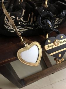 The Cute Juicy Chemistry 👜