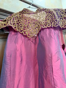 Exquisite long dress with Embellishments