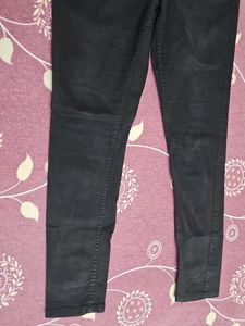 Black Slim Fit Jeans