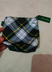 Estee Lauder Pouch