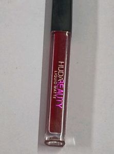 Huda Beauty Liquid Matte Lipstick 2 Pic Combo