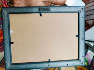 6 Photo Frames