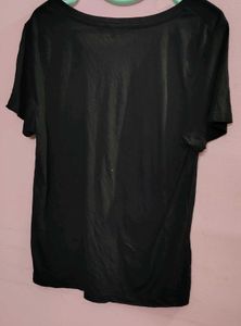 Super cool black t-shirt