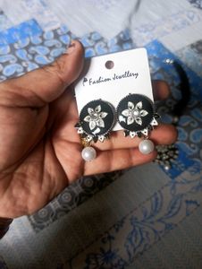 Necklace &amp; Earring Set