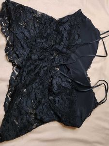 Elegant Black Lace Bralette Padded Top