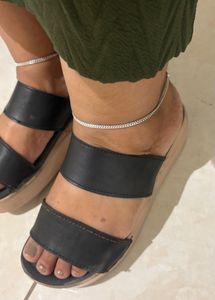 CROCS Black Heels