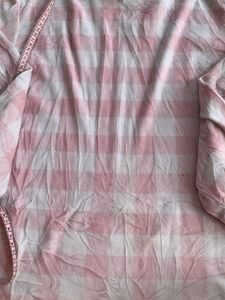 Pink &amp; White Checkered Long Sleeve Top