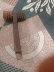 Wooden feet  Roller Massager