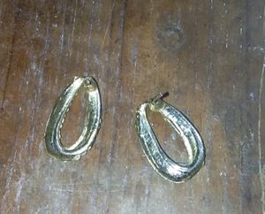 Beautiful Ear Tops Studded