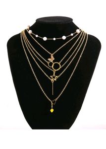 Layered Pendant Necklaces Set