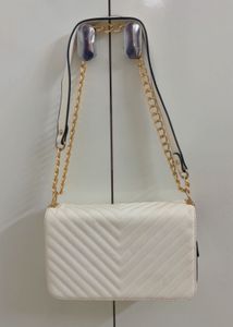 Quilted White Chain Shoulder Bag