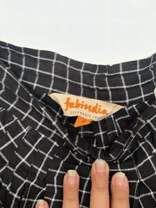 Checked Cropped Trousers