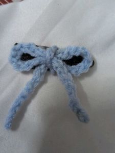 5 Colourful Cute Crochet Bow Hair Clips