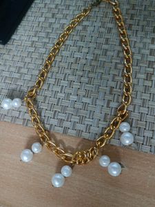 gold metal chain with beads